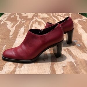 Westies Womens Leather Booties Size 6.5